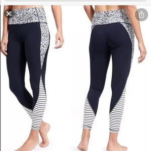 Athleta Petal Salutation 7/8 Tight